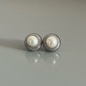 Judith Ripka 925 Sterling Silver Round Pearl Stud Earrings